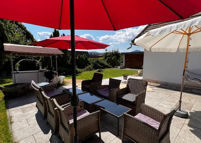 Cats Forest Apartment Grossschoenau